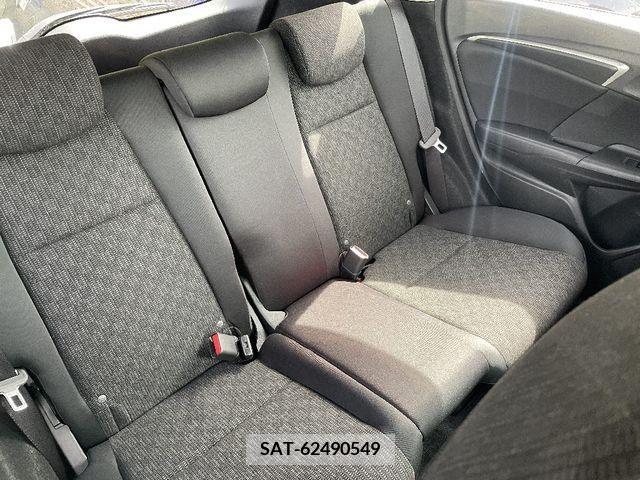 Honda FIT 2016-05 233948-6