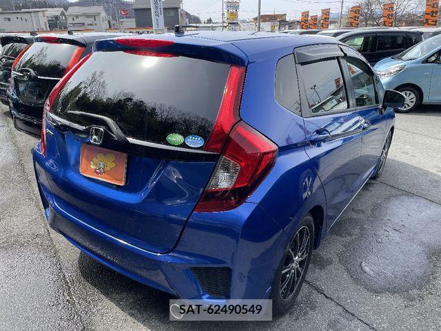 Honda FIT 2016-05 233948-2