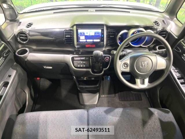 Honda N BOX CUSTOM 2016-01 335701-1