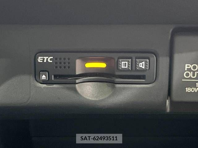 Honda N BOX CUSTOM 2016-01 335701-7