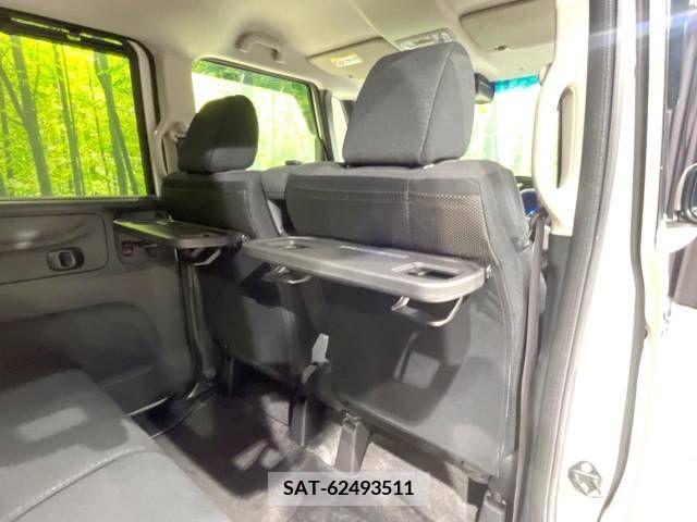 Honda N BOX CUSTOM 2016-01 335701-6