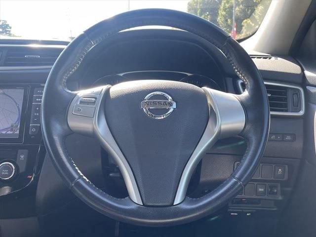Nissan X-TRAIL 2014-01 17875-26