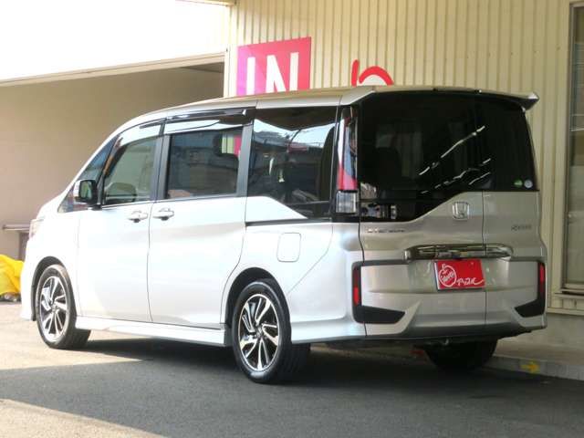 Honda e 2017-10 14471-1