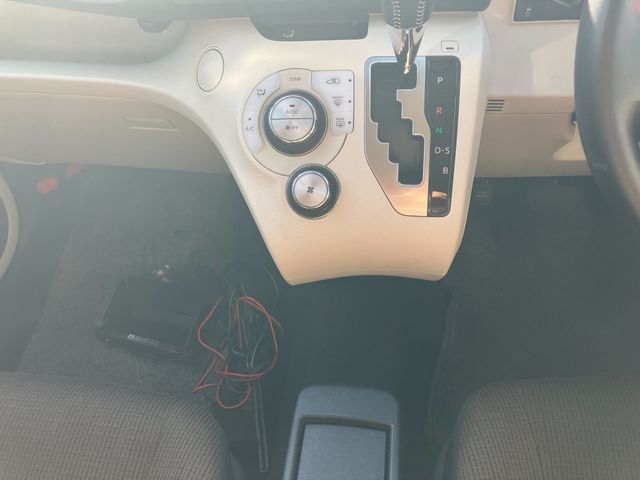 Toyota SIENTA 2016-09 195416-8
