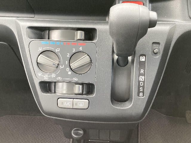Daihatsu MIRA ES 2018-01 3595-5