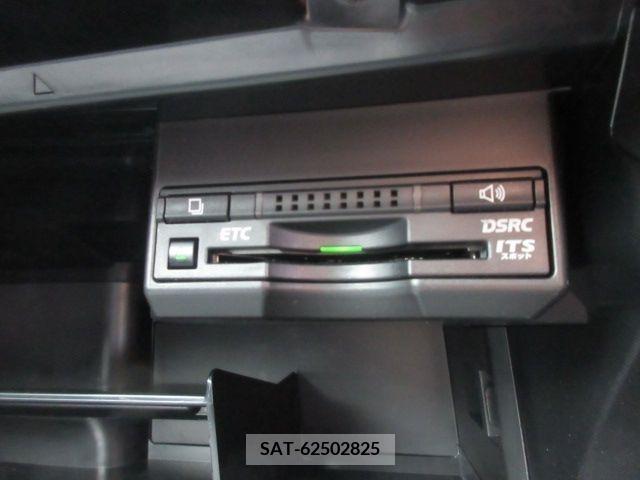 Lexus CT 2015-09 387898-16