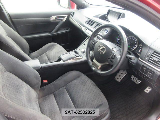 Lexus CT 2015-09 387898-12
