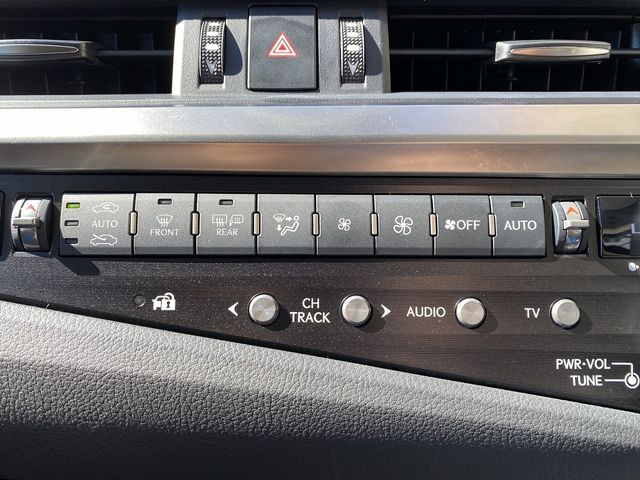 Lexus ES 2019-01 16434-10