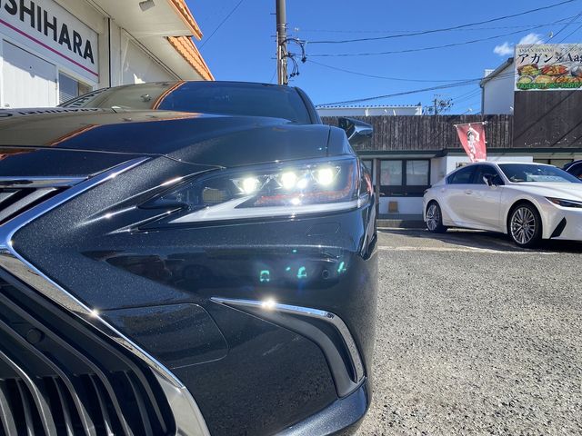 Lexus ES 2019-01 16434-28
