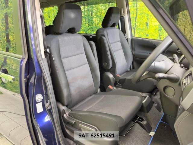 Nissan SERENA 2019-10 325616-8