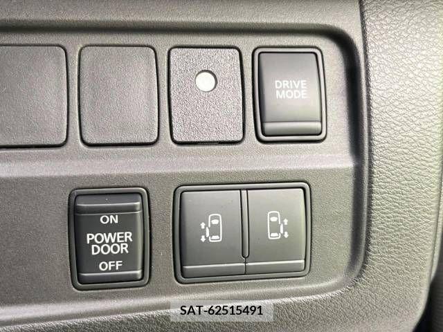 Nissan SERENA 2019-10 325616-5