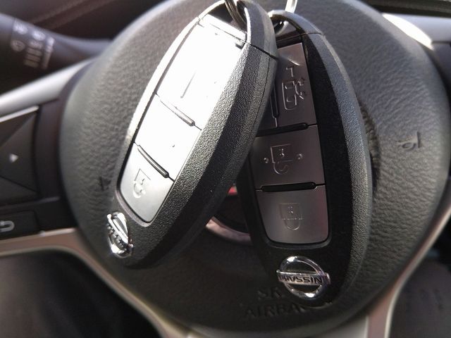 Nissan SERENA 2018-05 188503-13
