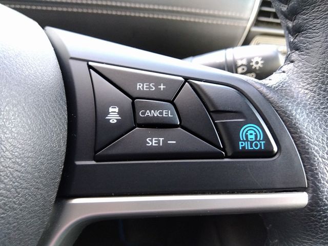 Nissan SERENA 2018-05 188503-21