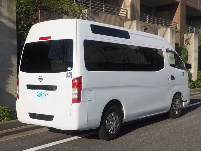 Nissan NV350 Caravan 2013-04 16334-26