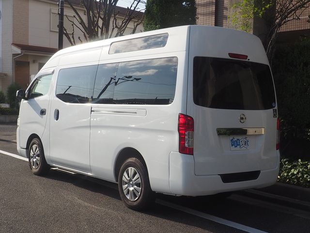 Nissan NV350 Caravan 2013-04 16334-23
