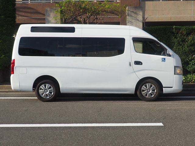 Nissan NV350 Caravan 2013-04 16334-25