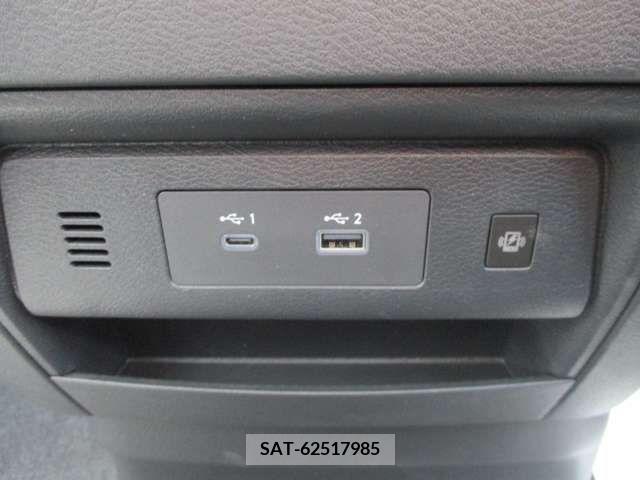Nissan SERENA 2023-07 333039-9