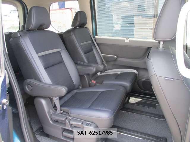 Nissan SERENA 2023-07 333039-12