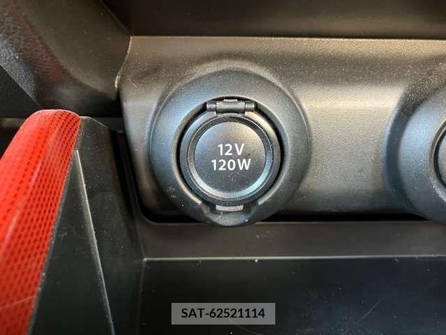 Suzuki SWIFT 2017-10 369049-13