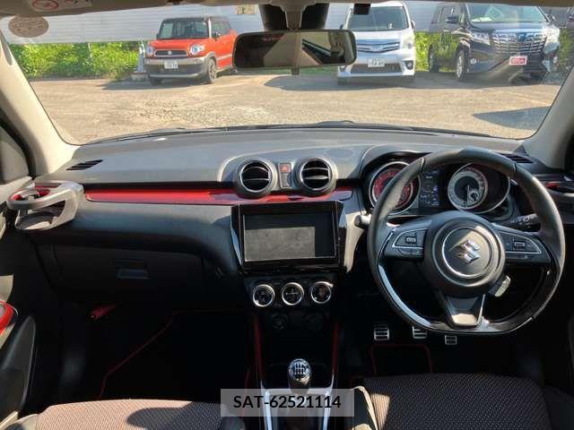 Suzuki SWIFT 2017-10 369049-5