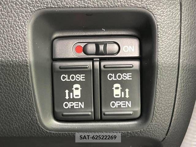Honda N BOX CUSTOM 2014-02 306743-7
