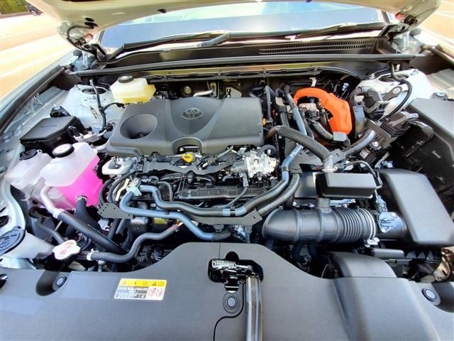 Toyota CROWN 2023-06 4242-16