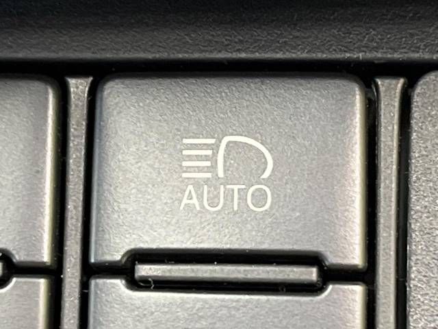 Toyota SIENTA 2018-08 19604-6