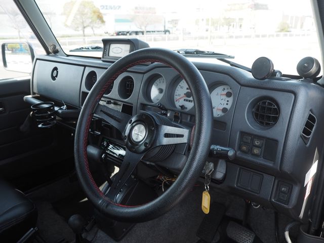 Suzuki JIMNY 1997-12 1249-1