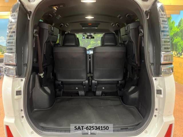 Toyota VOXY 2021-06 291020-11