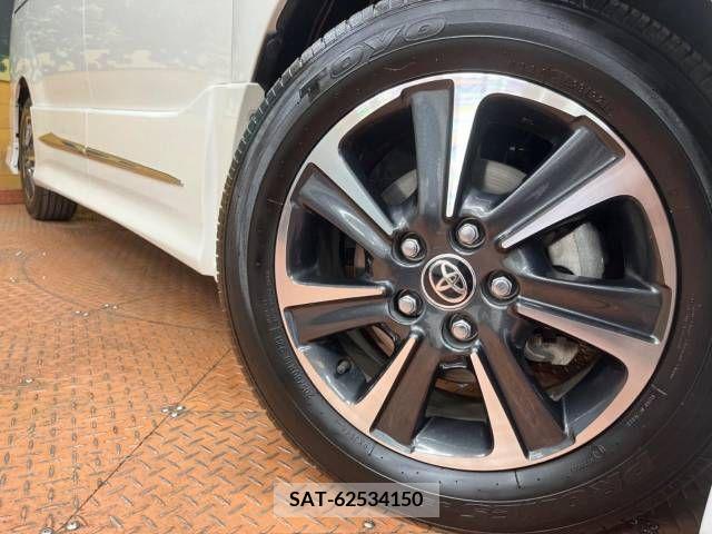 Toyota VOXY 2021-06 291020-13