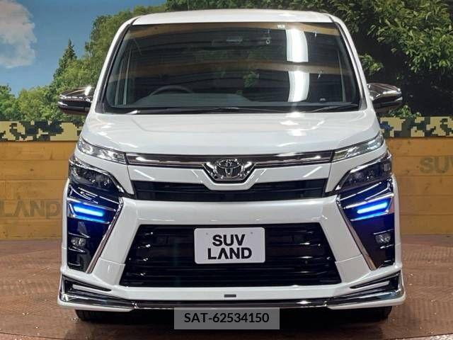 Toyota VOXY 2021-06 291020-15