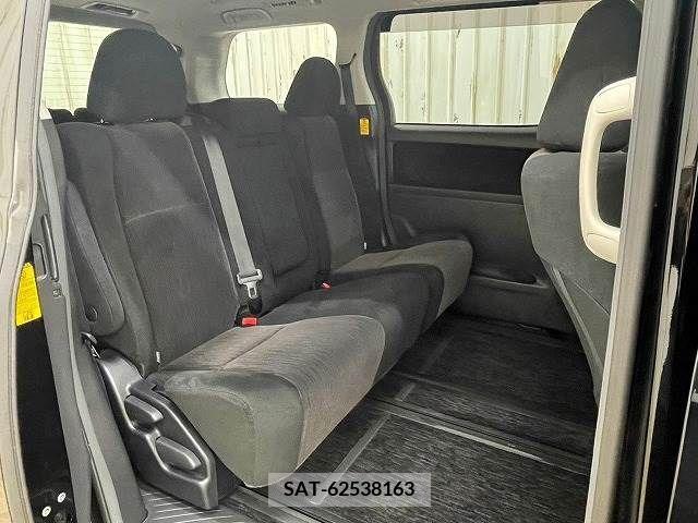 Toyota ALPHARD 2013-11 379000-9