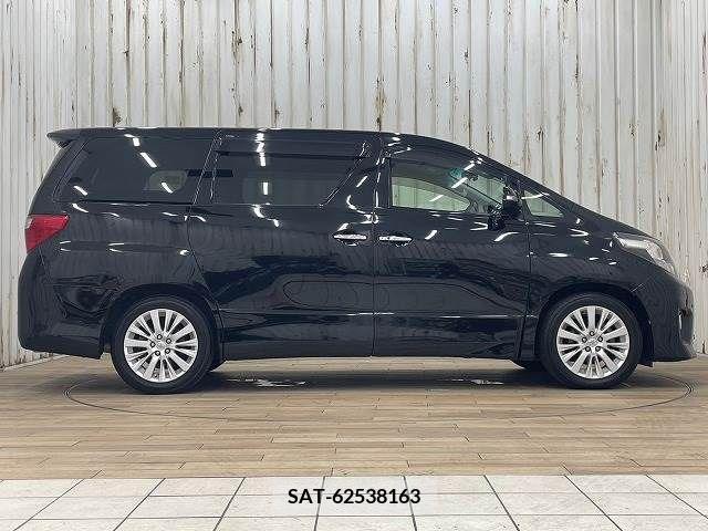 Toyota ALPHARD 2013-11 379000-14