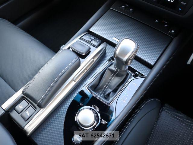 Lexus GS 2019-10 275302-15