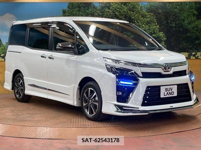 Toyota VOXY 2021-06 289961-17