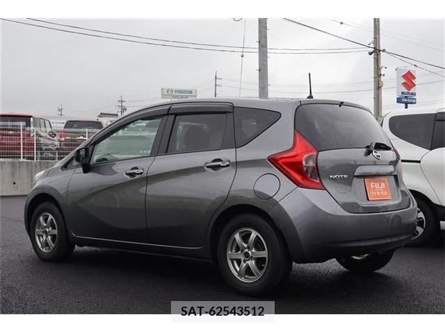 Nissan NOTE 2015-04 327866-1