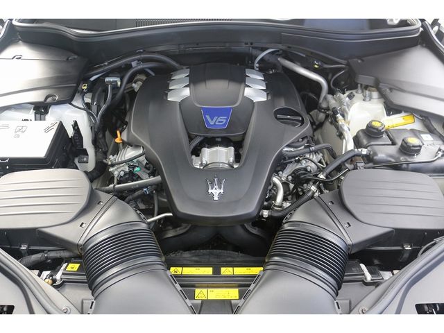 Maserati LEVANTE 2017-07 191603-19