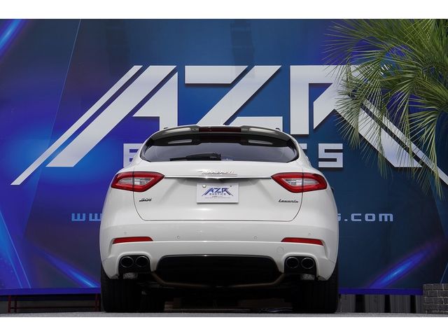 Maserati LEVANTE 2017-07 191603-6