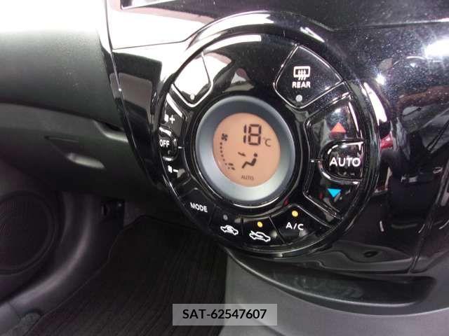 Nissan NOTE 2018-01 376570-4