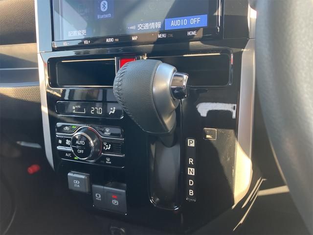 Toyota ROOMY 2022-01 26961-11