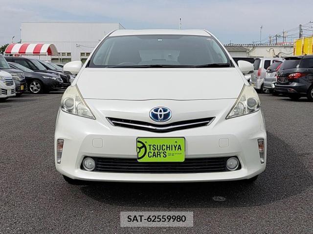 Toyota PRIUS ALPHA 2014-01 322196-8