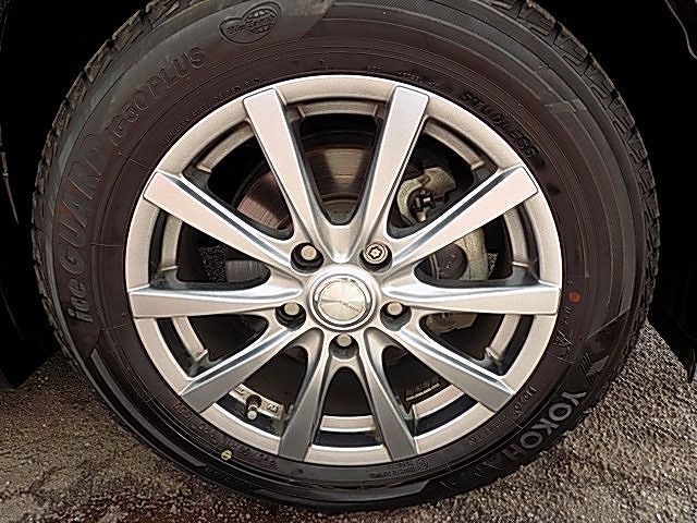 Toyota PRIUS ALPHA 2014-07 194109-23
