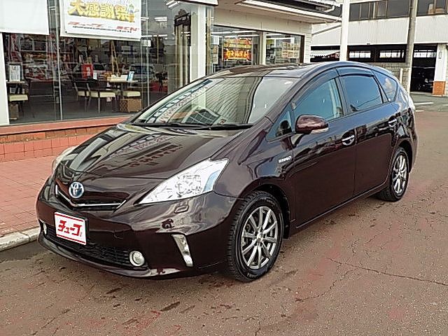 Toyota PRIUS ALPHA 2014-07 194109-0