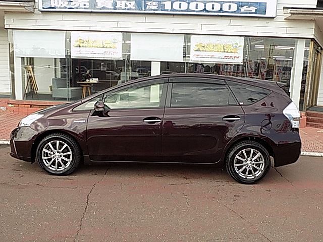 Toyota PRIUS ALPHA 2014-07 194109-13