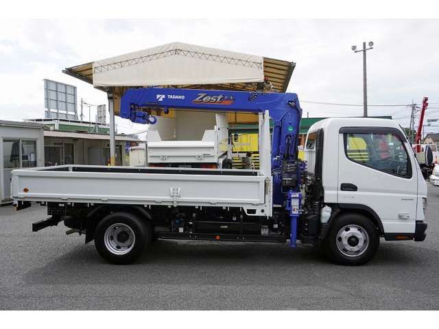 Mitsubishi CANTER 2023-03 14353-4