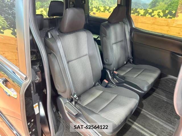 Toyota VOXY 2019-11 289911-10