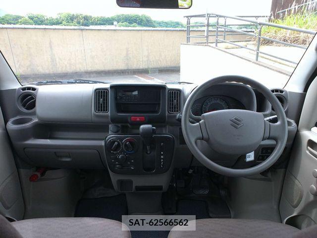Suzuki EVERY 2020-03 297415-1