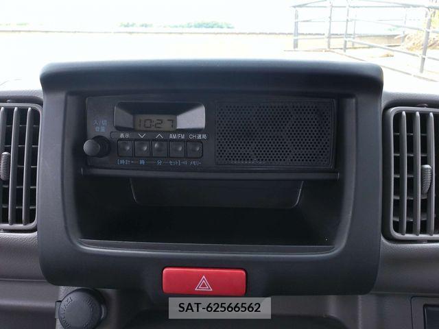 Suzuki EVERY 2020-03 297415-4