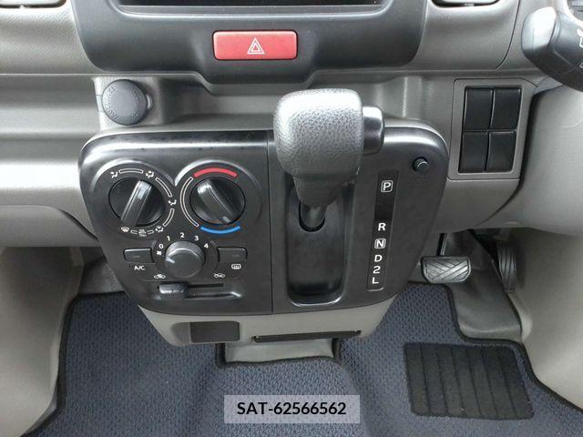 Suzuki EVERY 2020-03 297415-6