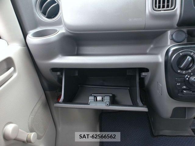 Suzuki EVERY 2020-03 297415-7